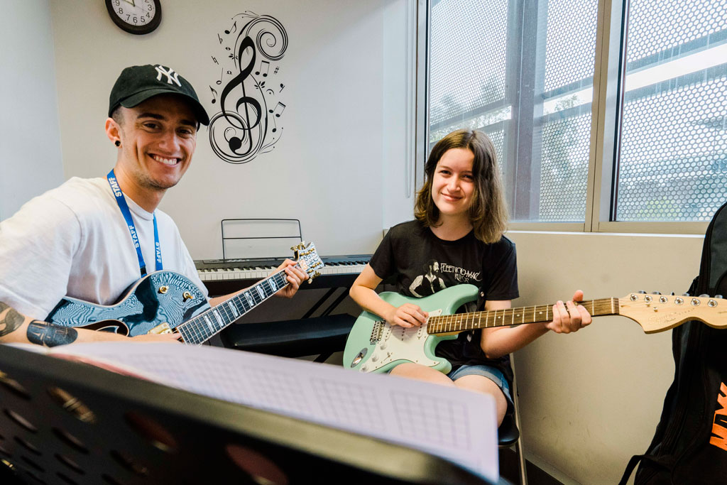 guitar lessons castle hill rouse hill hills district