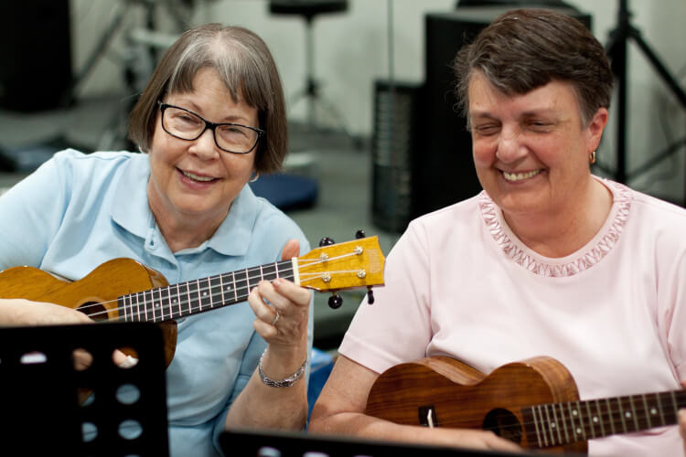 seniors ukulele